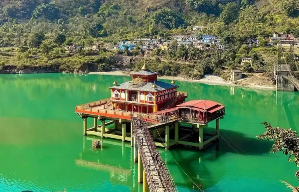 Dhari Devi temple near Rudraprayag on the pilgrim route
